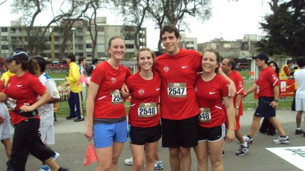 Michelle Marieni '11, Meredith Houghton '11, Peter McGovern '11, Megan McCormik '11 after Lima's 100th Half-Marathon. Sunday, August 31, 2009